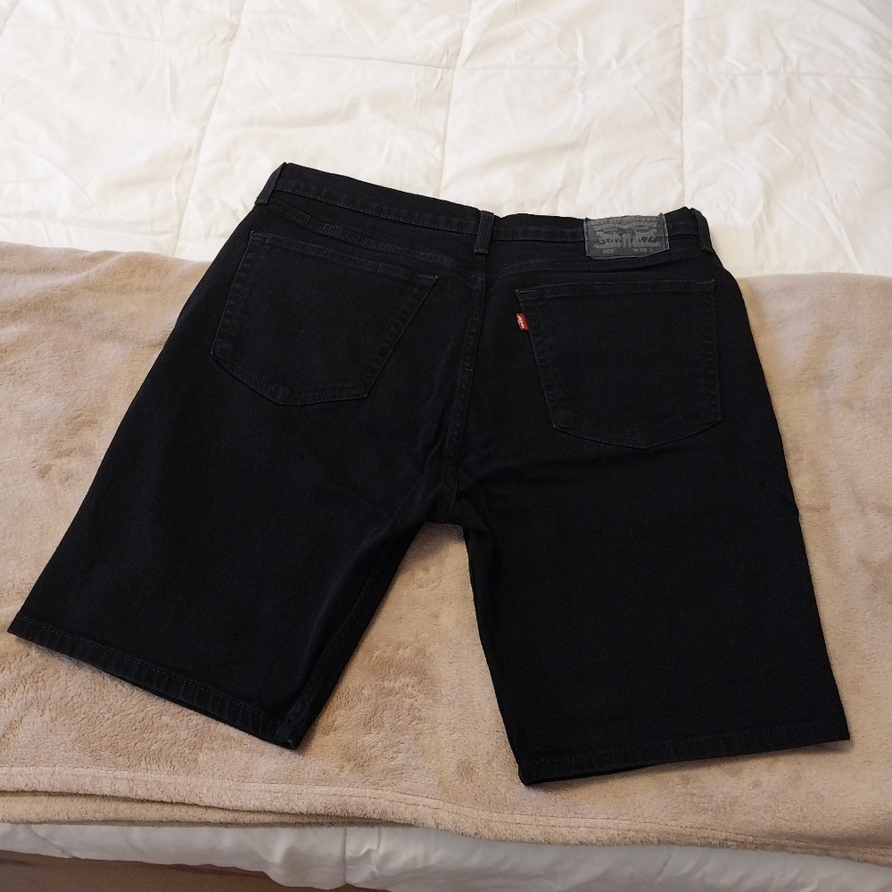 Levi's 505 Original Fit - Picture 2 of 3